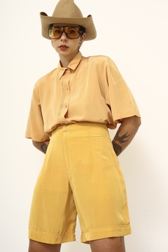Camisa amarela vintage levinha na internet