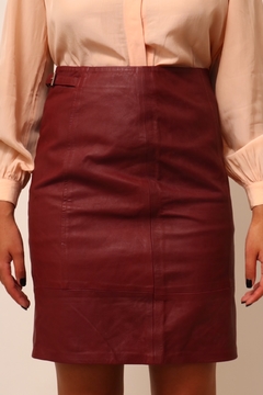 Imagem do Saia couro bordo vintage cintura alta