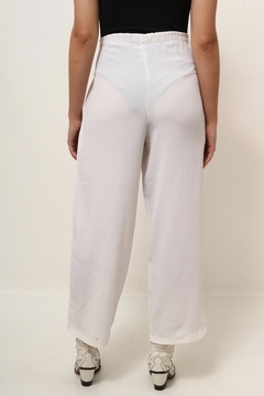 calça levinha branca cintura alta transparência - loja online