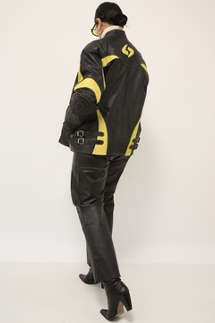 Imagem do Jaqueta couro esportiva preta e amarela