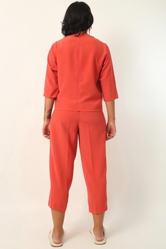 conjunto goiaba calça + blusa vermelho vintage na internet
