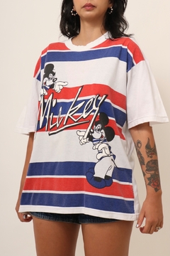 camiseta Mickey vintage na internet