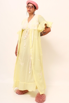 Robe + camisola poa amarelinho vintage na internet