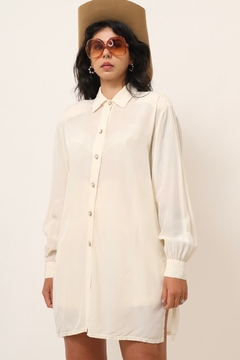 Camisa chic off white comprida - loja online