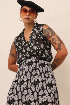 Camisa regata flores preta vintage - comprar online
