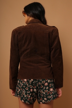 Jaqueta couro marrom acintutada vintage - loja online