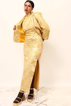 Imagem do Vestido dourado com blazer fenda