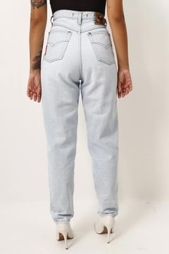 alça jeans cintura mega alta escrita lateral na internet