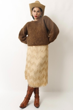Imagem do tricot marrom amplo gola careca