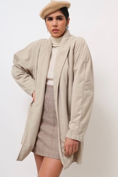 casaco estilo capa bege plush na internet