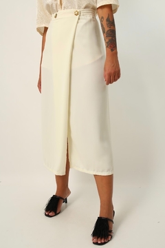 saia midi off white traNspassada botão ouro - loja online