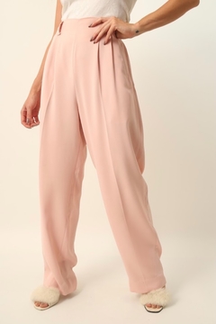 calça cintura mega alta semi pantalona rosa na internet