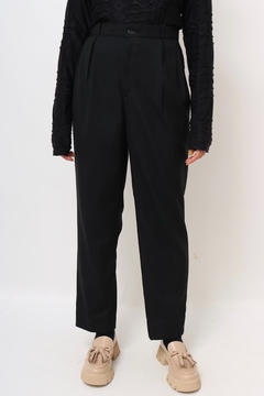 calça cintuta alta preta alfaiataria - comprar online