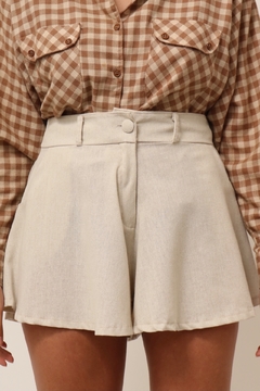 Imagem do Shorts natural curto cintura alta