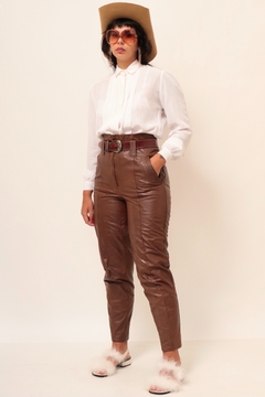 Calça 100% couro marrom cintura alta - loja online