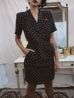 Vestido poá ombreira vintage transpassado detalhe lenço bolso na internet