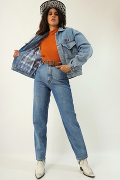 Imagem do Jaqueta cropped jeans forro xadrez