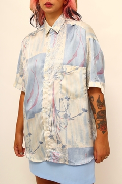 Camisa azul estampa acetinada - loja online