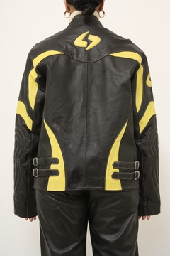 Jaqueta couro esportiva preta e amarela - loja online