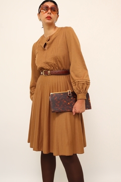 Vestido marrom pregas vintage - comprar online