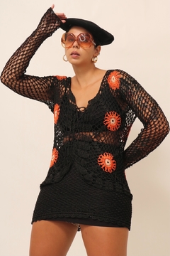 Blusa manga longa crochet flores bordada - comprar online