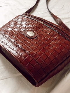 Bolsa couro vintage textura forrada alça regulável  
