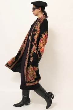 Casaco longo bordado forrado oriental flores - comprar online