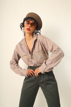 Blusa safari recorte color vintage na internet