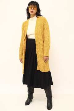 Tricot amarelo vintage longo na internet