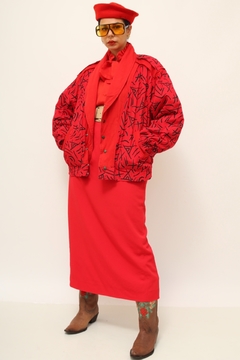 Jaqueta vermelha acolchoada estampada - Capichó Brechó