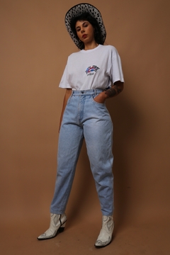 calça jeans cintura alta bordado bolso - loja online