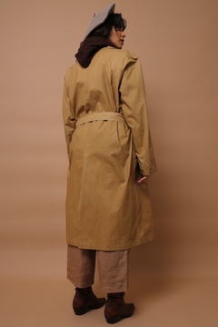 conjunto trench coat + boina vintage bege na internet