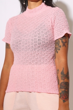 tricot gola alta rosinha textura na internet