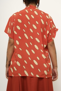 Camisa poa vintage estilo terninho levinha vermelha - comprar online