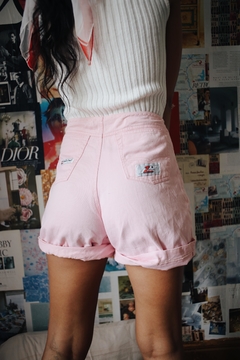 SHORTS JEANS ROSA CHICLETE CINTURA ALTA na internet