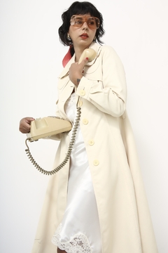 Imagem do Trench coat off white acinturado vintage