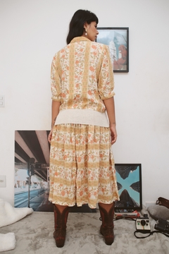 Conjunto blusa + saia estampado woodstock 70' vintage style na internet