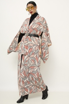 Imagem do Kimono rosa forrado estampado vintage