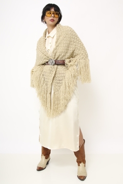 Poncho vintage creme franjas