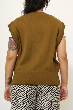 Colete pulover oliva bordado gola V - loja online