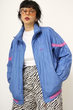 Jaqueta Nylon vintage azul com rosa BORDADO COSTAS - comprar online