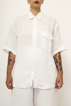 Camisa branca linho vintage bolso - comprar online