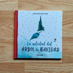 LA SOLEDAD DEL ÁRBOL DE NAVIDAD