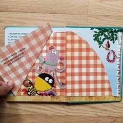 Maleta sorpresa - Libro con solapas - Pantuflas Libros