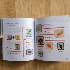 A CUATRO MANOS COCINA - NATURAL PARA COMPARTIR CON LOS CHICOS - Pantuflas Libros