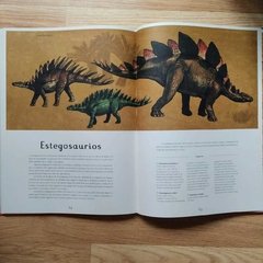 Dinosaurium - Lily Murray; Chris Wormell - comprar online