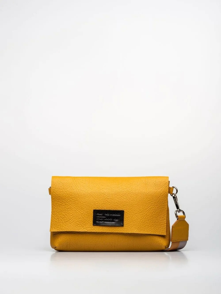 PRUNE CARTERA PAULA BAGUETTE CUERO P010111BF FEMENINO CARTERAS CUERO