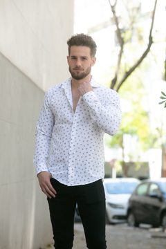 Camisa slim fit Infinit en internet