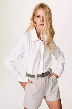 Camisa Malu Off White na internet