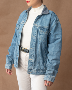 jaqueta jeans gola em veludo - comprar online